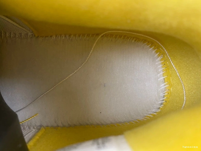 HYPE Air Jordan AQ9129-101 WNNS 4 Sulfur Vivid 0704